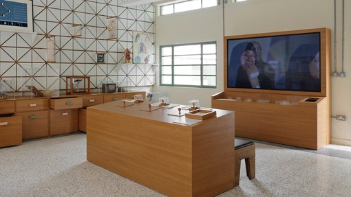 image of the permanent exhibition in Liwan room view facing the screen