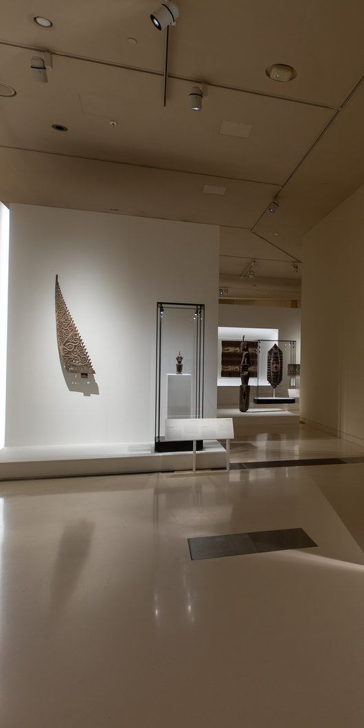 An installation view of the first gallery of the exhibition "Shape of Time"