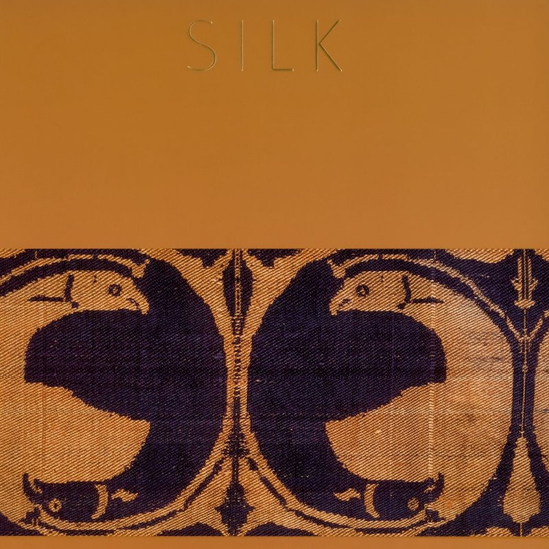Book cover of Silk:13th to 18th Centuries by Jon Thompson